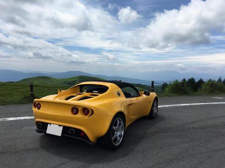 スーパー耐久第5戦 オートポリス大会が7月25日(土)・26日(日)に開催！市販車ベースの耐久レースに注目