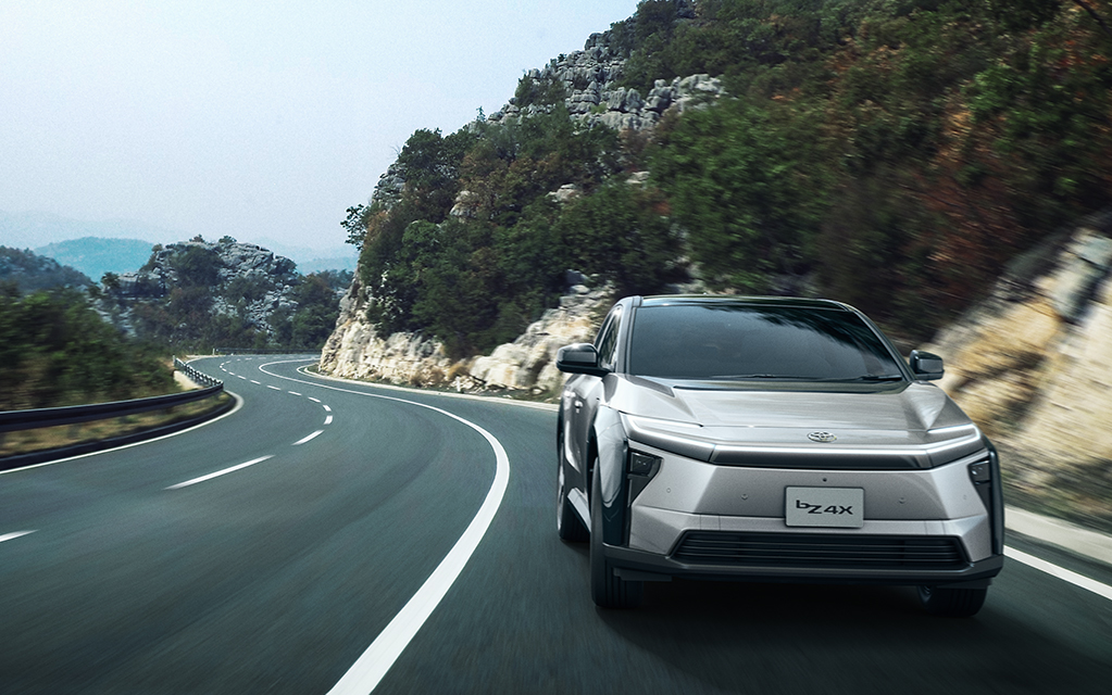 TOYOTA「bZ4X」を一部改良｜航続距離最大746kmに大幅延長